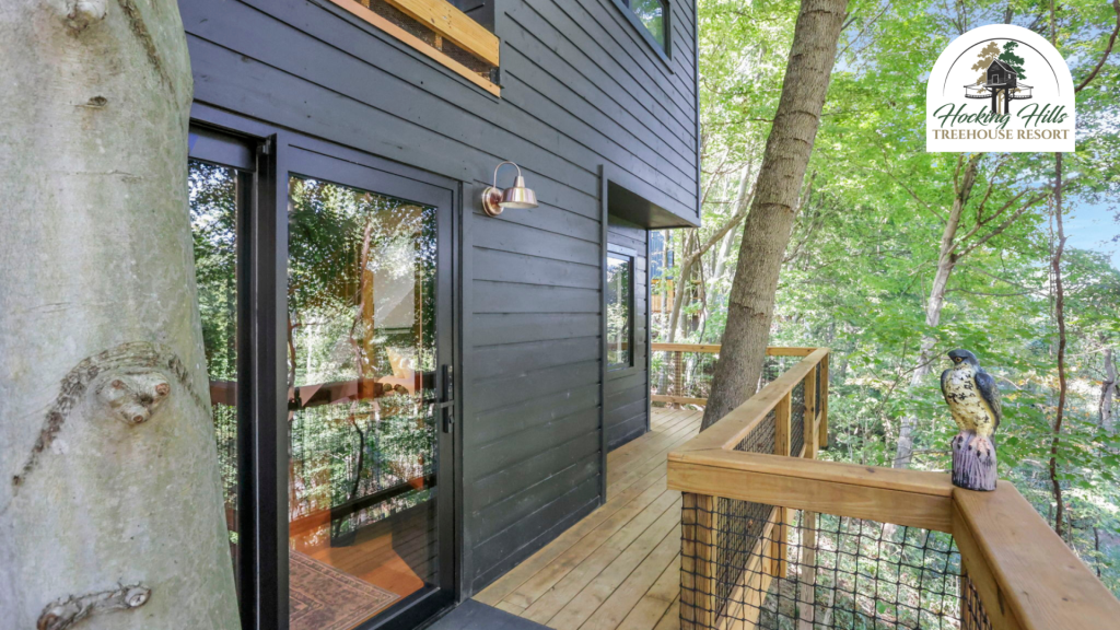 Country Club Treehouse Walk Around